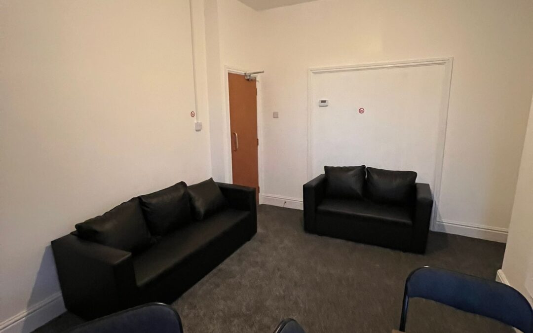 3 Social HMOs in St. Helens each netting per year £19,500 a total of 15 beds